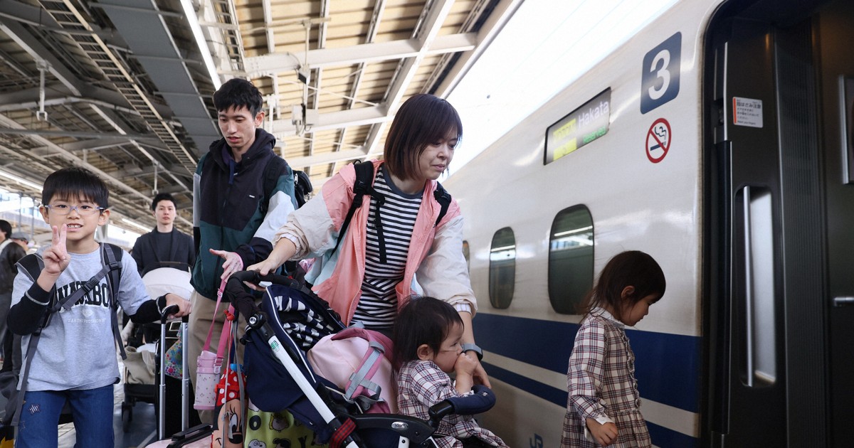 5連休スタート　新大阪駅でも帰省ラッシュ「会えるのが楽しみ」