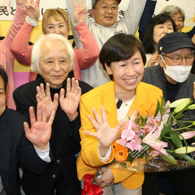 市民の怒り原動力に　「図書館戦争」制した清瀬市長、就任1カ月