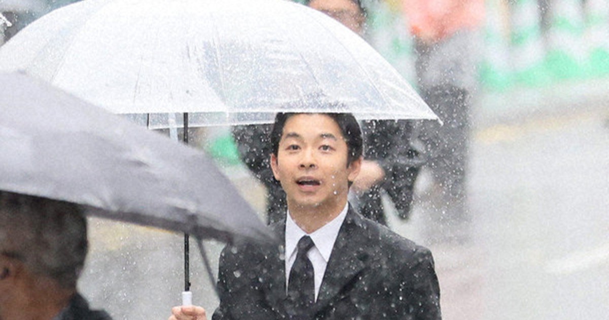 「豊臣兄弟への熱感じた」　仲野太賀さんら、博多どんたくに登場