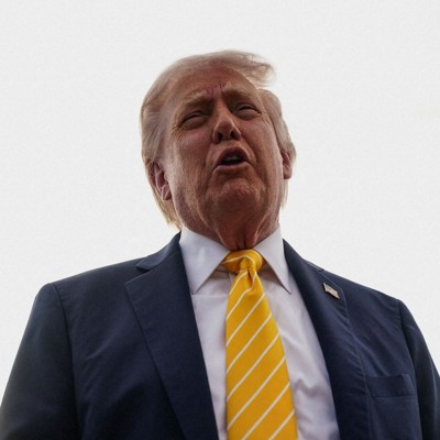 トランプ氏、ホルムズ海峡に停泊の船舶「脱出を支援」と表明