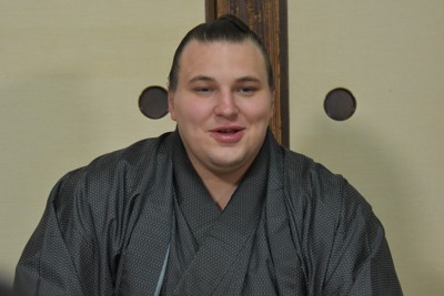 安青錦＝林大樹撮影