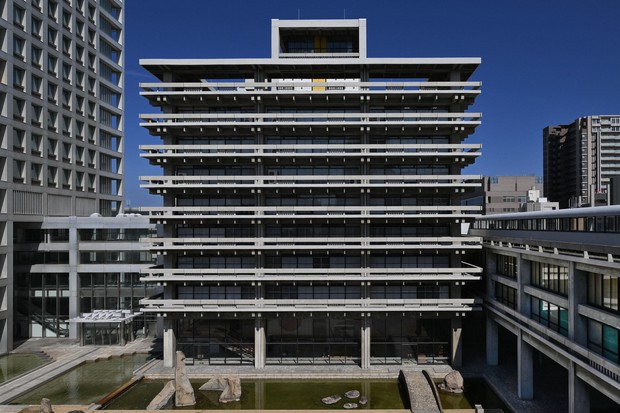 古建築の細部文様 Details of Old Architecture Retro Japan: Kagawa Prefectural Gov't buildings created a place to
