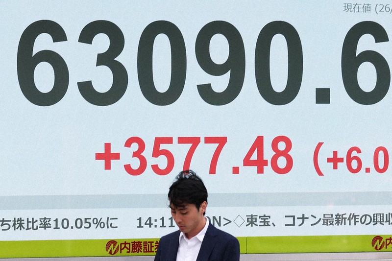 外為・株式：東証上げ幅、最大 3320円高 中東情勢好転に期待 | 毎日新聞