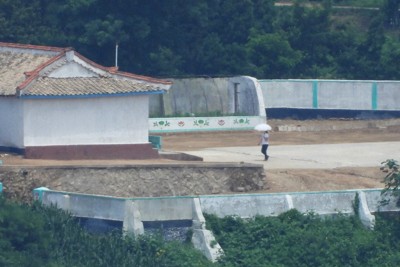 朝鮮總聯大會續任91歲許宗萬為議長，並修改綱領