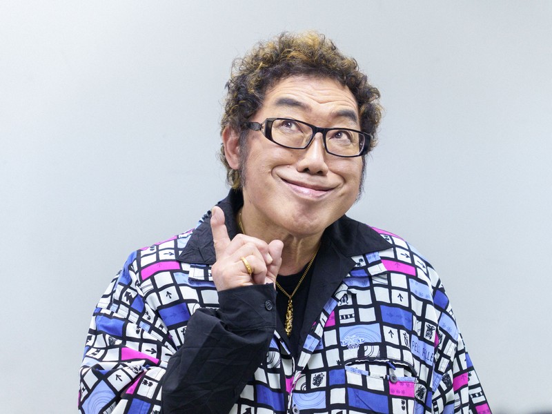 もしも人間のものまねを… コロッケさん、ふざけ続けて45年 | 毎日新聞