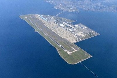 愛知県がIR事業の候補地としている中部空港島＝愛知県常滑市で2020年9月9日、本社ヘリから北村隆夫撮影