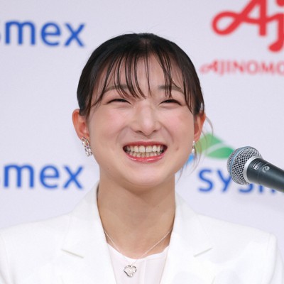 花式滑冰選手坂本花織驚喜宣布結婚　於引退記者會上發表