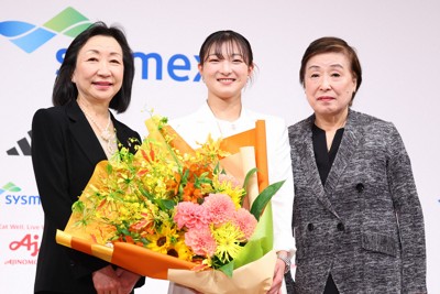 坂本花織｜Fun!フィギュア | 毎日新聞