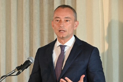 ガザ暫定統治機関「平和評議会」のムラデノフ氏＝エルサレムで2026年5月13日午後4時15分、松岡大地撮影