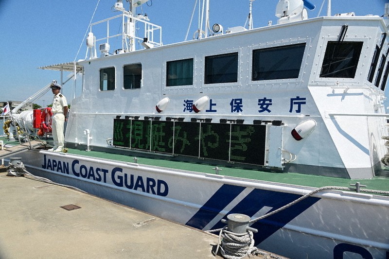 停船命令 5カ国語で表示 新造巡視艇「みやぎく」 苅田海保で就役披露式