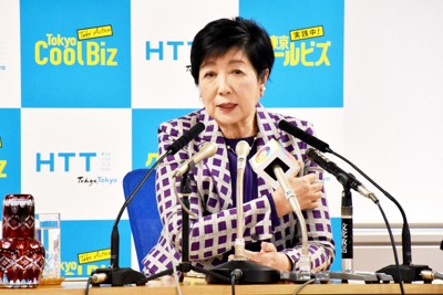 定例記者会見に臨む小池百合子都知事＝新宿区の都庁で2026年5月15日午後2時1分、田中綾乃撮影