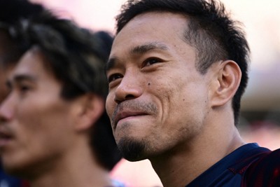 長友佑都が歴代最多5度目の選出　サッカーW杯　日本代表発表