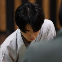 山崎隆之九段快刀斬亂麻，B級2組順位戰關鍵一役重返B級1組