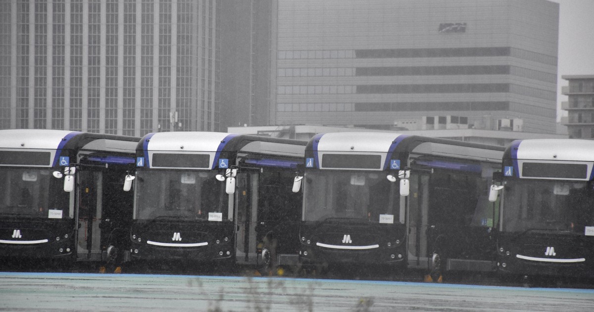 負のレガシー」に? 万博走ったEVバス、野ざらし100台超 [写真特集1/10