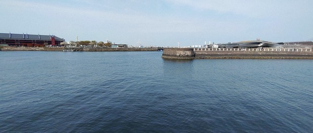 With the opening of the port of Yokohama, landing stages were constructed along this stretch of the shoreline, seen in this April 2024 file photo, corresponding approximately to the site of present-day Zou-no-Hana Park. Oceangoing vessels lay at anchor offshore, while passengers and goods were conveyed to the wharves by small lighters. (Mainichi/Tadahiko Mori)
