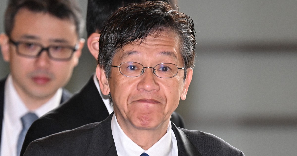マイナカードの取得義務化　松本デジタル相「必要性の議論必要」