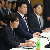 高市早苗內閣支持率跌破五成,民意期待在石化產品與消費稅上採取行動