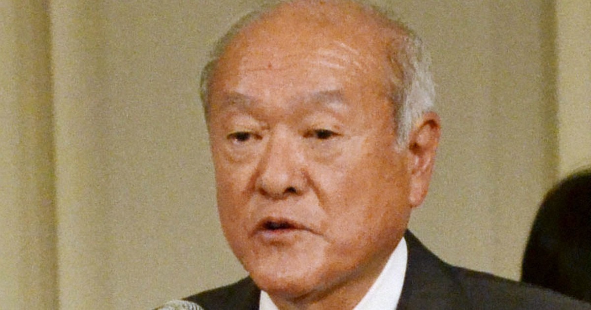 自民・鈴木氏、ガソリン補助金見直し示唆　「大変な財政負担」