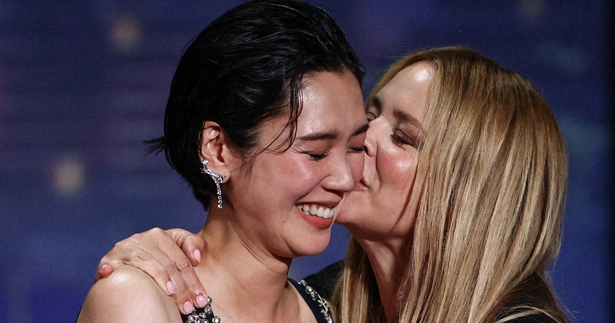 カンヌ女優賞に主演の2人　3時間超の対話劇に互いの母語を交え