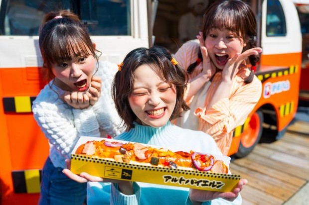 オリコンニュース：［USJ裏話］3500円の巨大ホットドッグ、でかいだけ