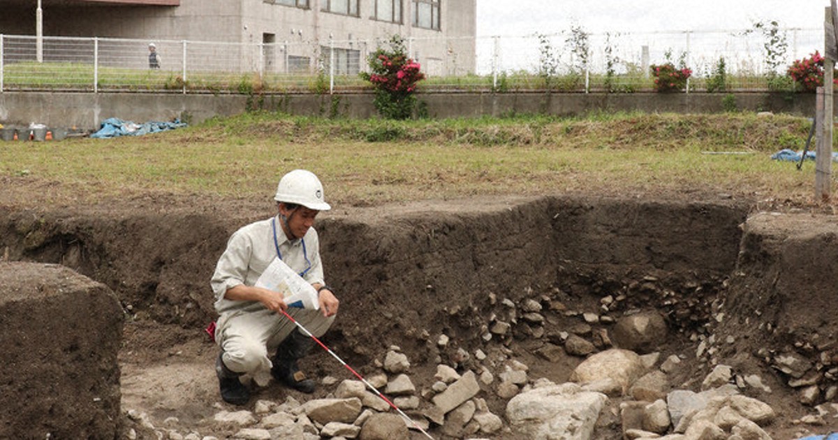 見えてきた「幻の城」　明智光秀の坂本城跡、本丸の石垣陸地で発見