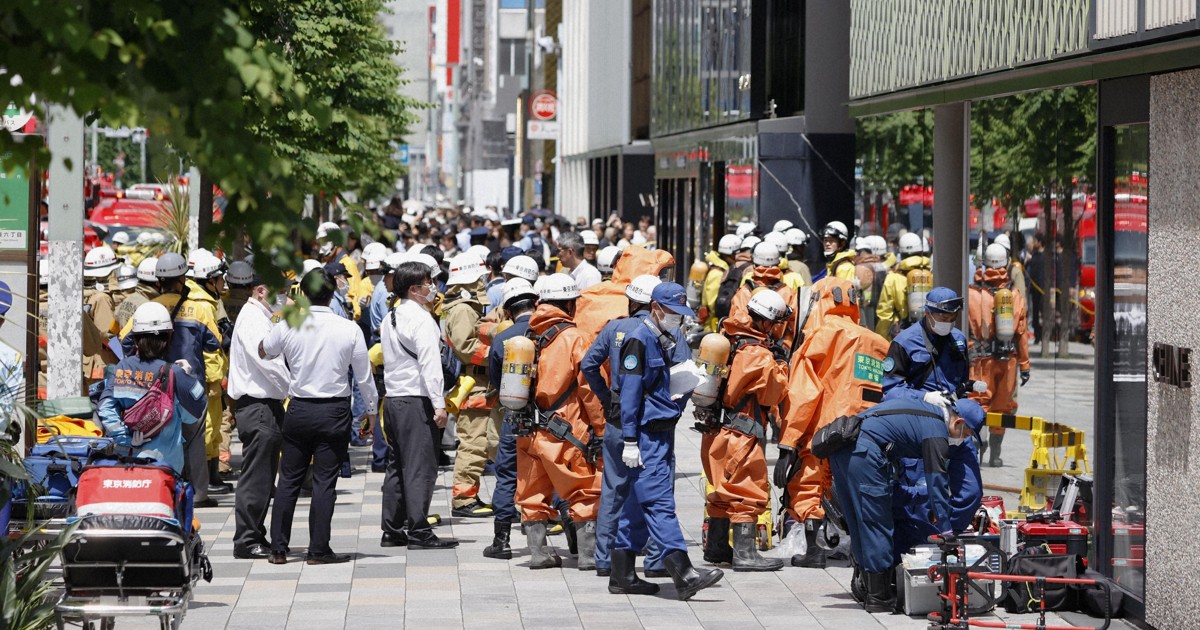 1 taken to hospital after possible spraying incident at Tokyo's Ginza area