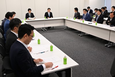 「所得壁壘」超額給付增 子女家庭支援加碼 政府擬推「給付型稅額扣除」
