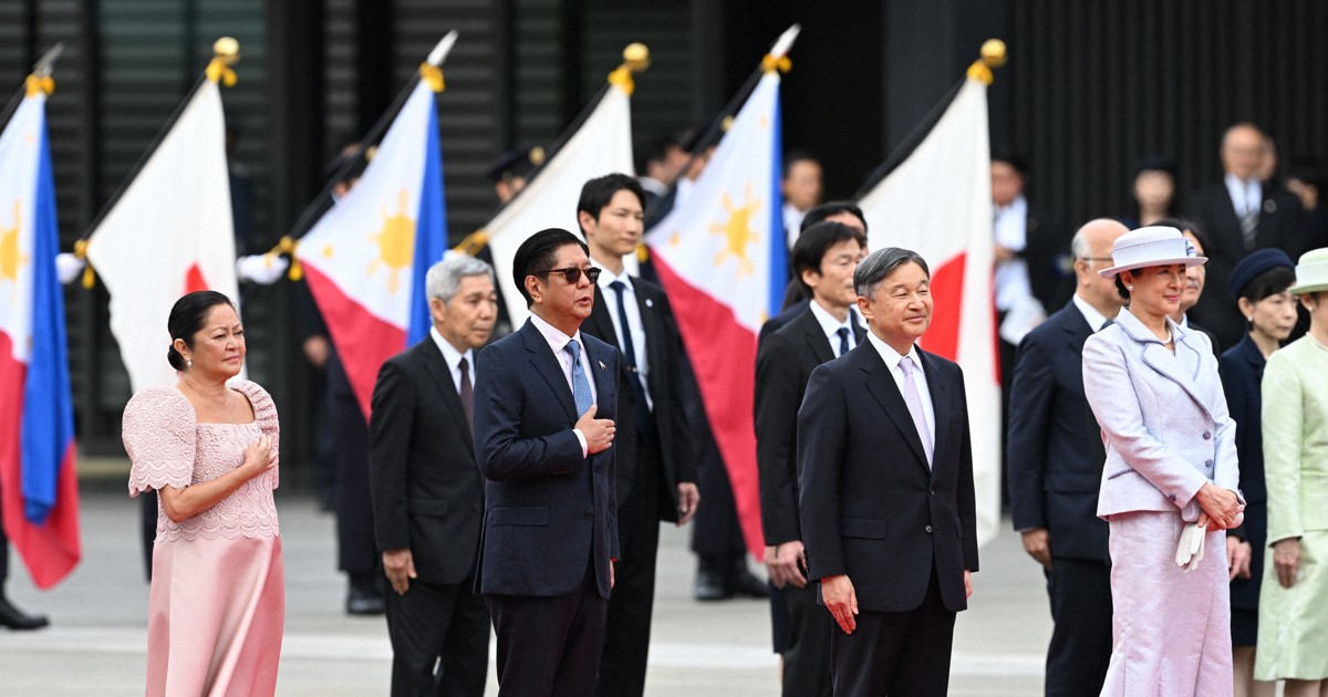 フィリピン大統領夫妻を両陛下が出迎え 皇居で歓迎行事 [写真特集1/16