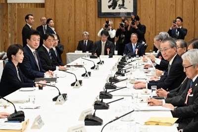 紐約股市續漲，連日創歷史新高，受美伊戰事有望終結預期提振，道瓊上漲363美元