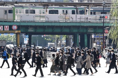 紐約股市續漲，連日創歷史新高，受美伊戰事有望終結預期提振，道瓊上漲363美元
