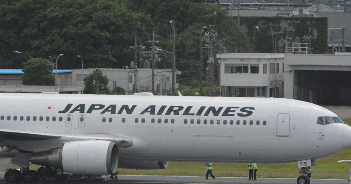 Pesawat JAL Darurat di Narita: Ban Pecah Saat Lepas Landas, 218 Penumpang Selamat