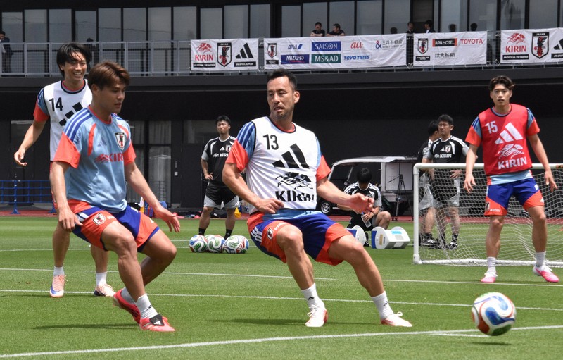 【NEW】【吉田麻也】【南アフリカW杯着用】日本代表(2010) これが僕のW杯」 吉田麻也、サッカー人生を懸けた1週間 | 毎日新聞