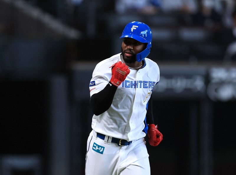 松本剛が連日の適時打、ジャイアンツが連勝 日本ハムvs巨人 プロ野球セ