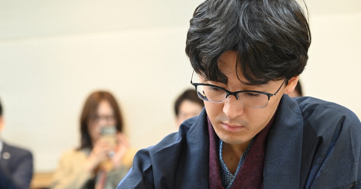 將棋叡王戰：伊藤匠叡王三連霸，再次擊敗齋藤慎太郎八段