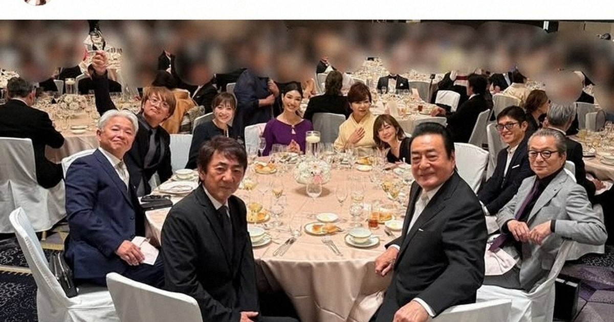 モモコ、三田寛子夫妻の披露宴に登場！長男夫妻も出席