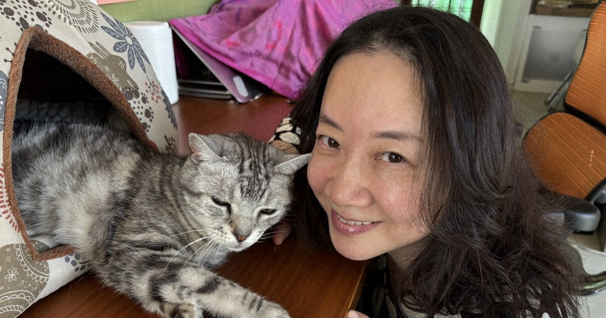 余生には毒のない漫画を」 西原理恵子さんの新作「ねこいぬ漫画かき