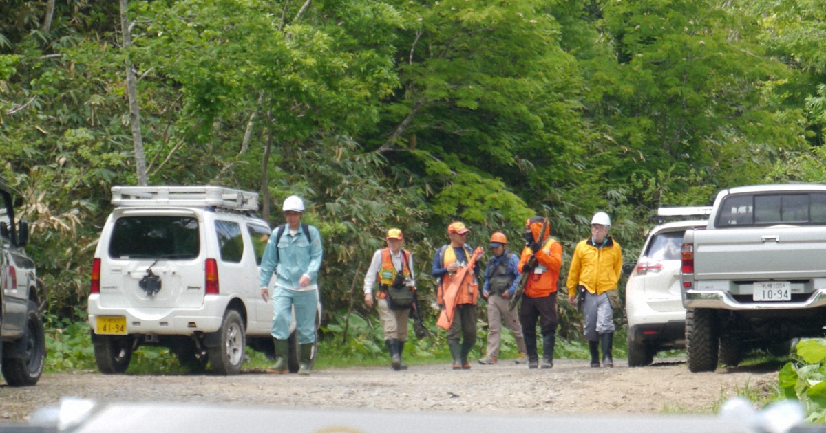 人見ても逃げないクマ　新たにフン発見、警戒高まる　札幌の林道