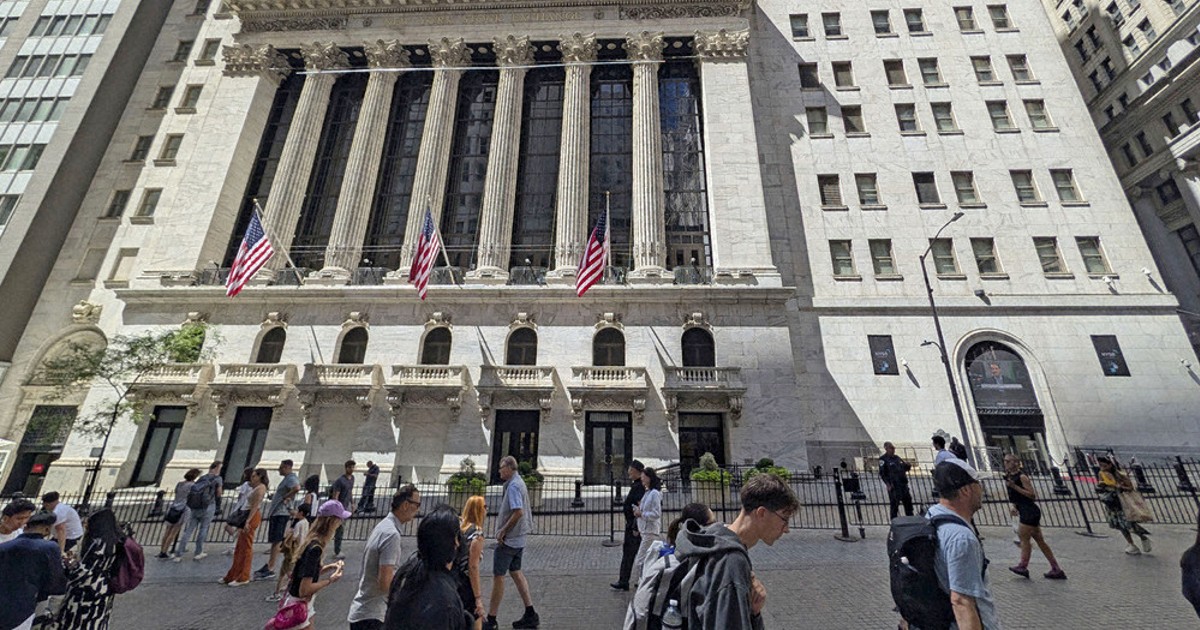NY株最高値、874ドル高　米イラン戦闘終結への期待で