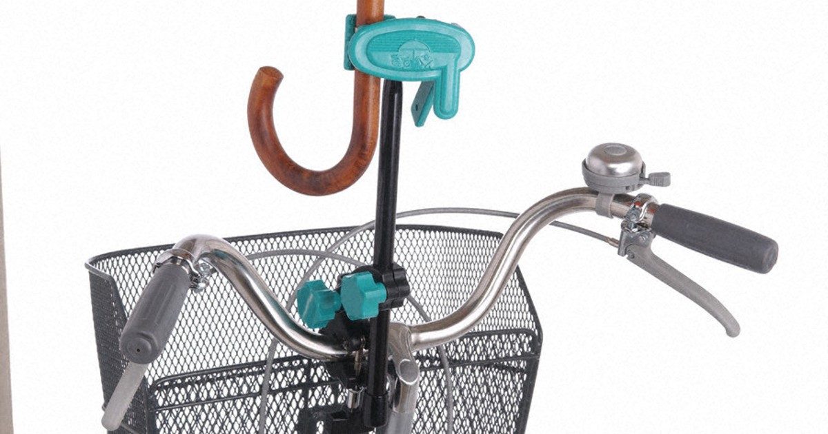 自転車の「傘スタンド」は青切符？　各地のルールを調べると……