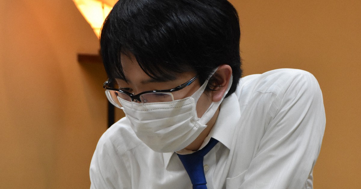 豊島九段　常識外「桂頭の金」で窮地脱す　A級順位戦観戦記