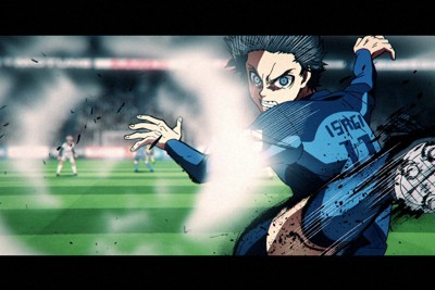 シュートを放つ潔世一＝©金城宗幸・ノ村優介・講談社/「ブルーロック」製作委員会