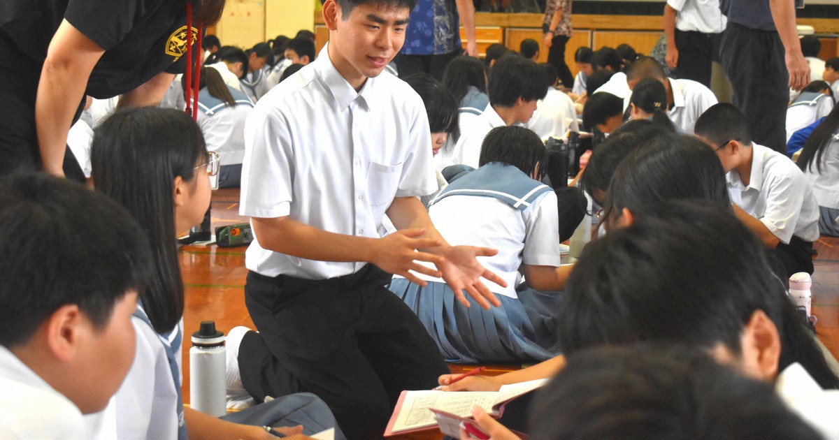 「生き残れる?」　高校生が伝える沖縄戦　受け身の学びから転換