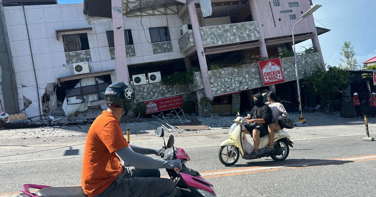 20,000 people displaced by Philippine earthquake that killed at least 37
