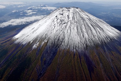 冬季富士登山恐受限？登山家連署反對「一律禁止」