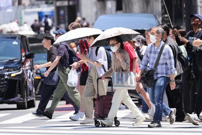 日本多地飆破37度高溫,25縣市發布中暑警戒