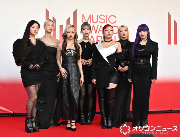 オリコンニュース：［MAJ2026］HANA、ドレス姿で華やかに「ちゃん