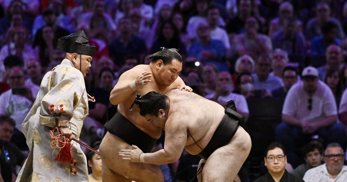 Sumo: Kotozakura beats Kirishima to win opening day of Paris exhibition