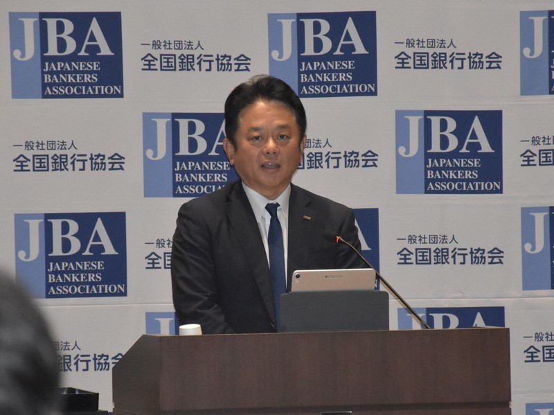 全銀協会長：為應對AI網路攻擊，金融服務暫停亦請理解