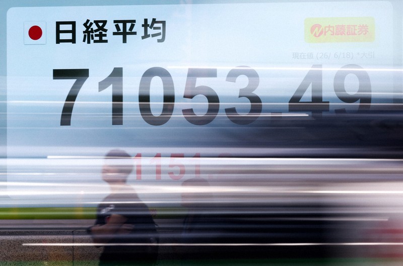 日經平均飆升至7萬點關卡，創歷史新高