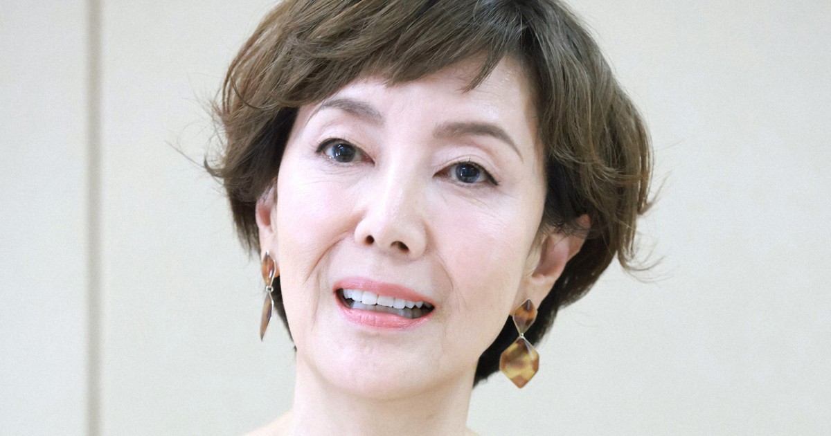 米スターの魂と共に 戸田恵子さんが一人芝居「虹のかけら」